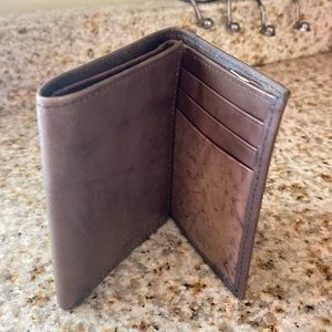 Men’s Perry Ellis Brown Wallet